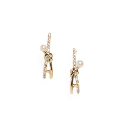 Knotted Pearl Earring with Diamond