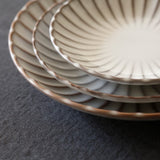 日本 Roots Fuga 月白色圓盤(12.5cm-24cm)