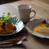 日本益子燒鈴蘭花盤 共二色