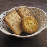 日本美濃燒蕾絲碗 共四款 共二色