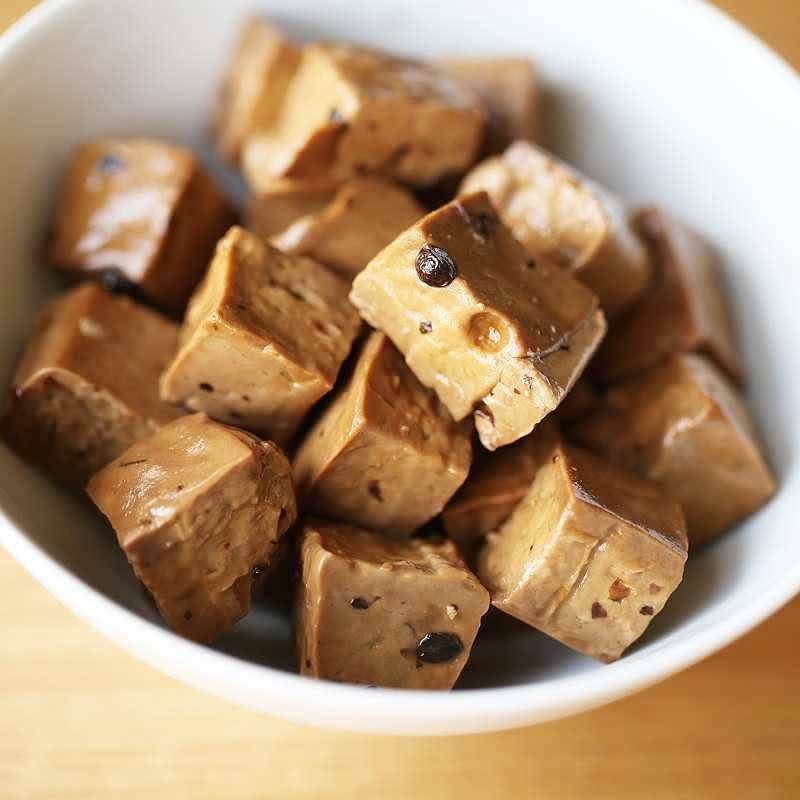 【台灣原味】馬告豆干 300g（原味微辣）