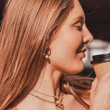 Timeless  - Huggies 珍珠耳環 (2色)