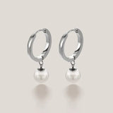 Timeless  - Huggies 珍珠耳環 (2色)