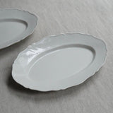 ヨシノヒトシ 白瓷花邊橢圓盤