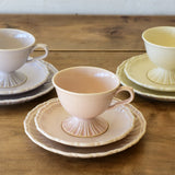 Studio M' charmé 浮雕邊杯碟組 共三色