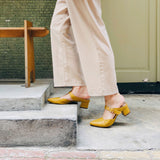 復古小時代 尖頭粗跟穆勒鞋