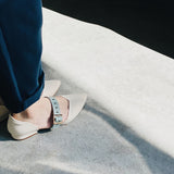 香草夾心冰淇淋 尖頭簍空繫帶平底鞋