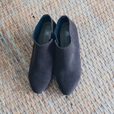 【維多利亞】3M防潑水皮革高跟踝靴（2色）