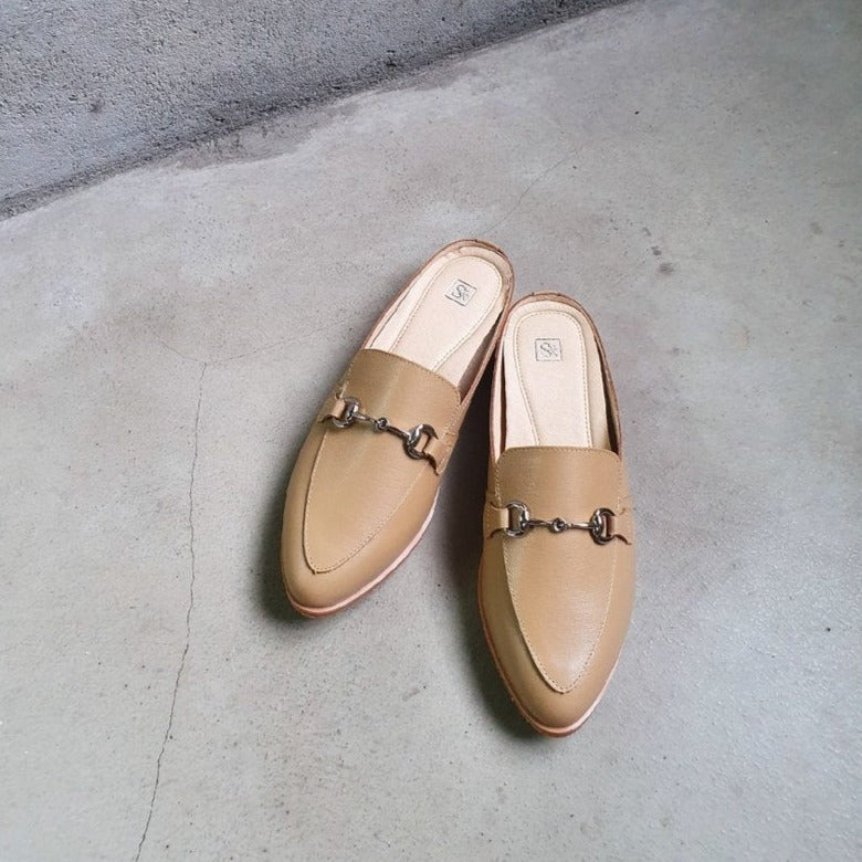 【卡布里】質感馬銜釦穆勒鞋（2色）