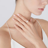 Grasp Pearl Ring Rose Gold