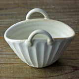 日本益子燒若間陶籃形小花器 共二款